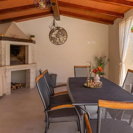 Bozac Holiday home